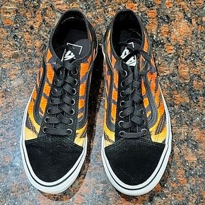 Vans size 8